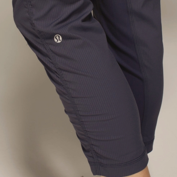 Lululemon Street To Studio Pant *Unlined light purple - Picture 6 of 12